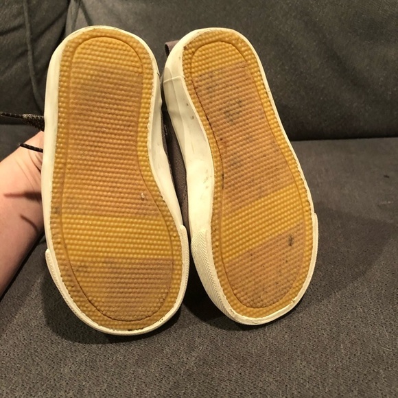 Old Navy toddler high tops size 7 - Picture 6 of 8